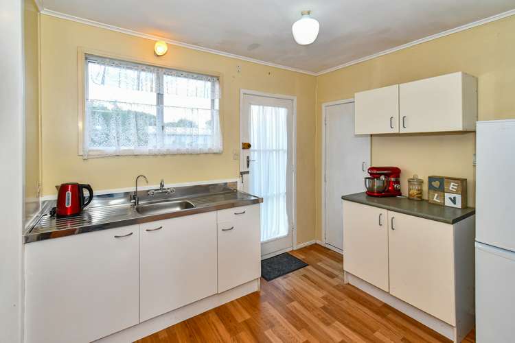 2/17b Russell Road Manurewa_5