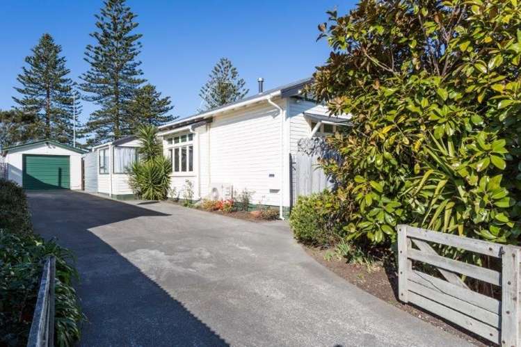 8 Te Awa Avenue_0
