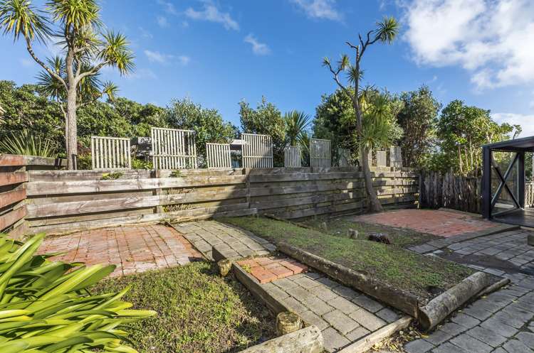 117 Gloaming Hill Titahi Bay_16