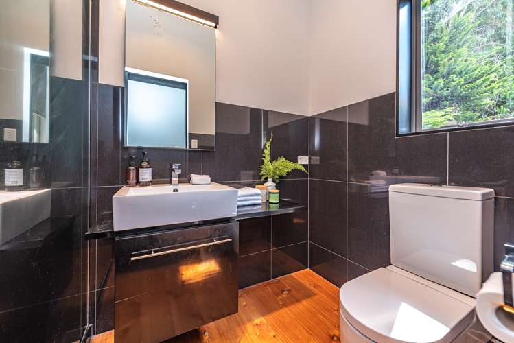 12 Kingston Way Otamatea_12