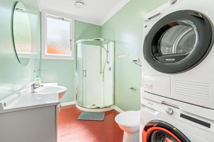 68 Bank Street North East Valley_14