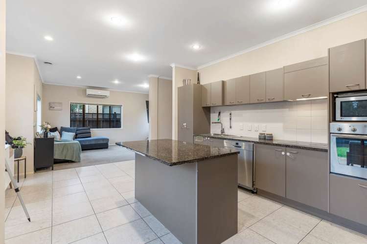 84 Skip Lane East Tamaki_8