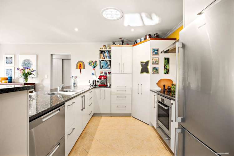 3 Rakau Views Orewa_7