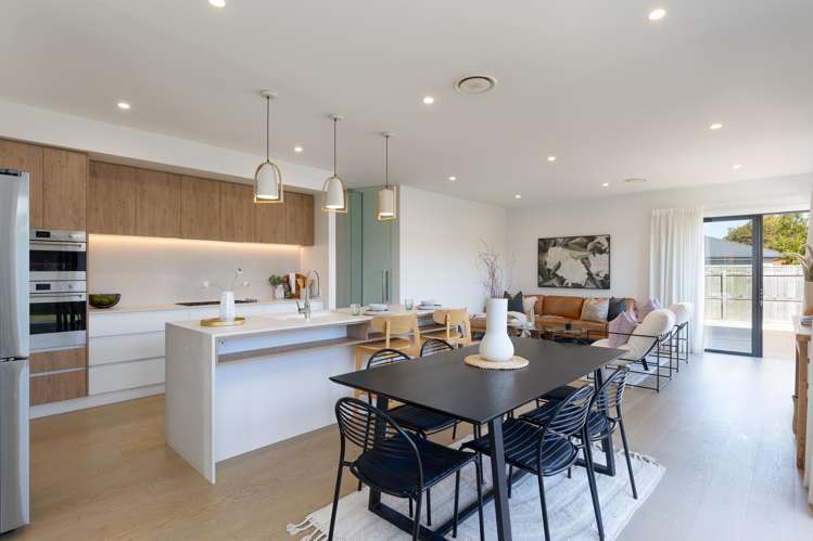 101 Iwa Street_2