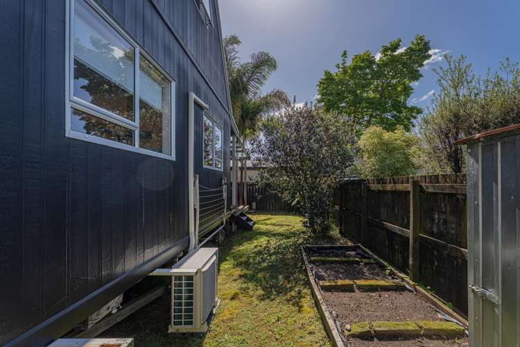 210 South Highway West Whitianga_22