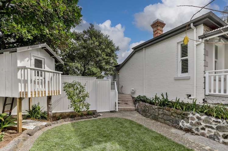 37 Commercial Road Grey Lynn_17