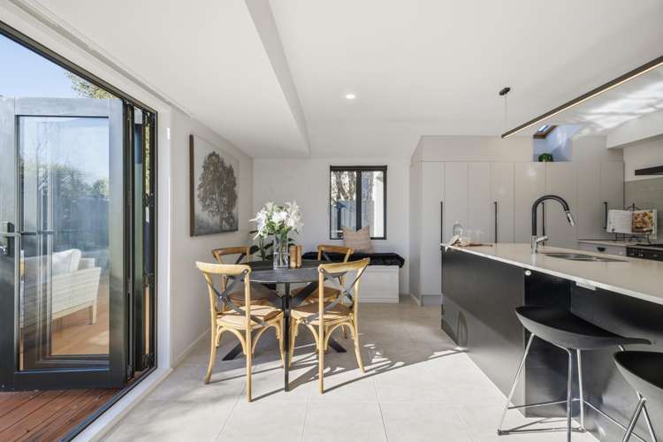 2 Chilcombe Street Ilam_11