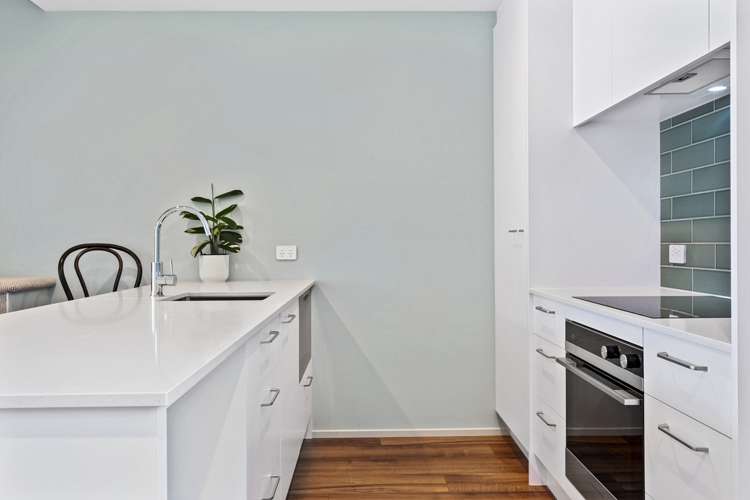 2/30 Otley Street Christchurch Central_5