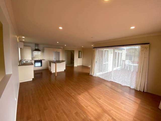 968 Whangaparaoa Road Manly_3