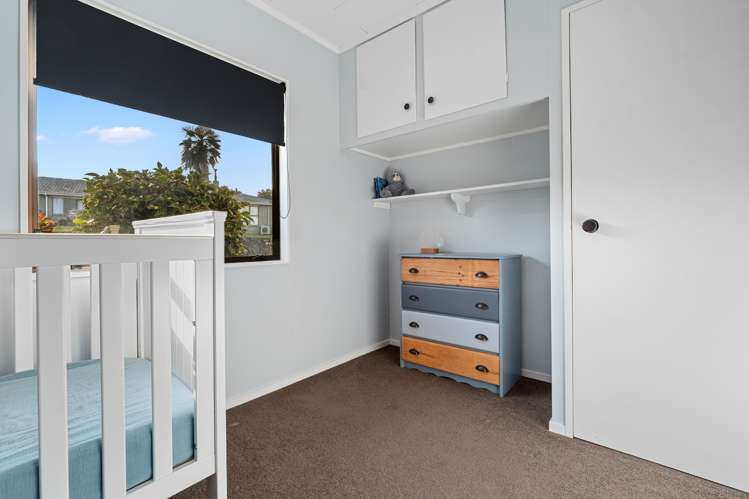 70 Heron Avenue East Matua_15