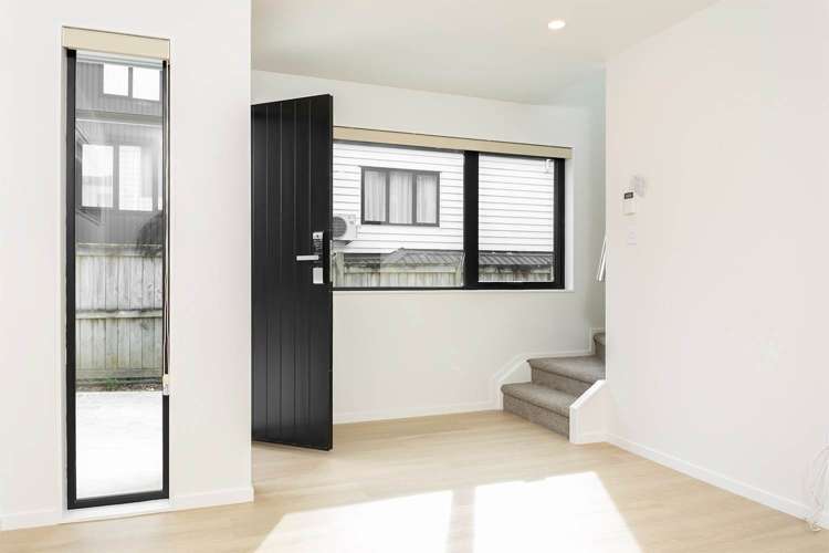 32C Windermere Crescent Blockhouse Bay_17