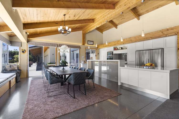 66 Porterfield Road Whitford_16