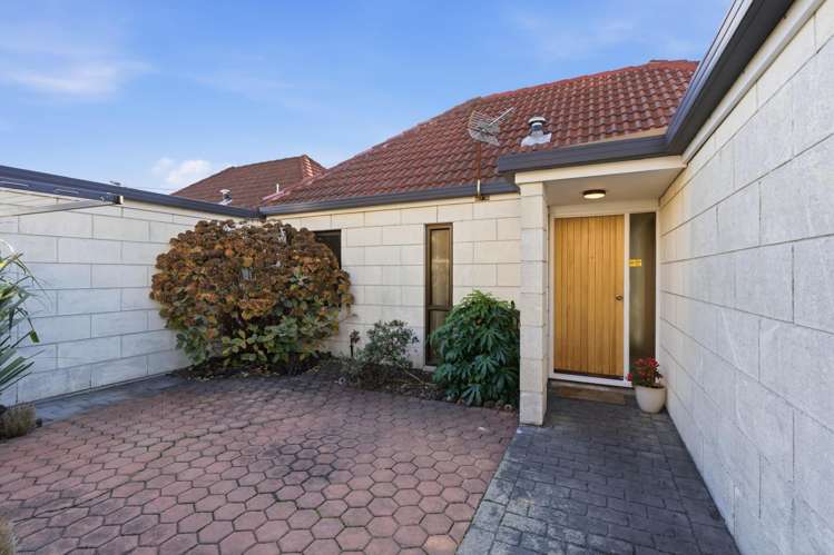 3/4 Broadbent Street Riccarton_14