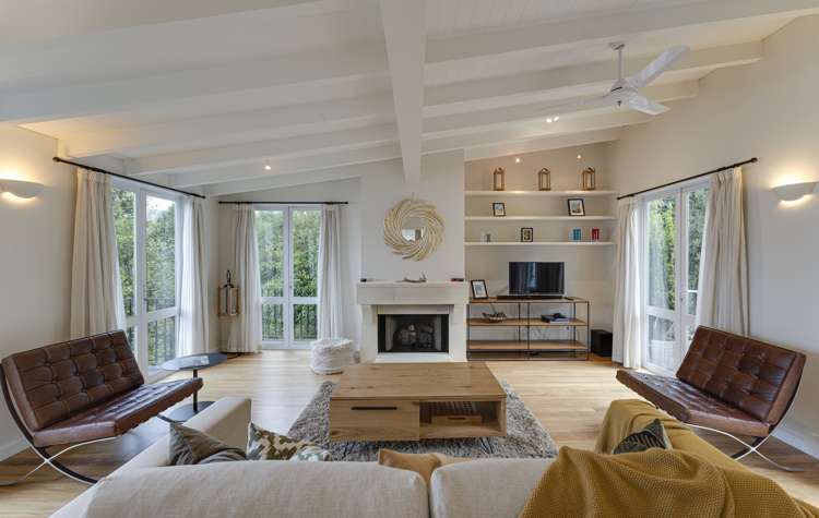 6 Matau Place Fernhill/Sunshine Bay_20