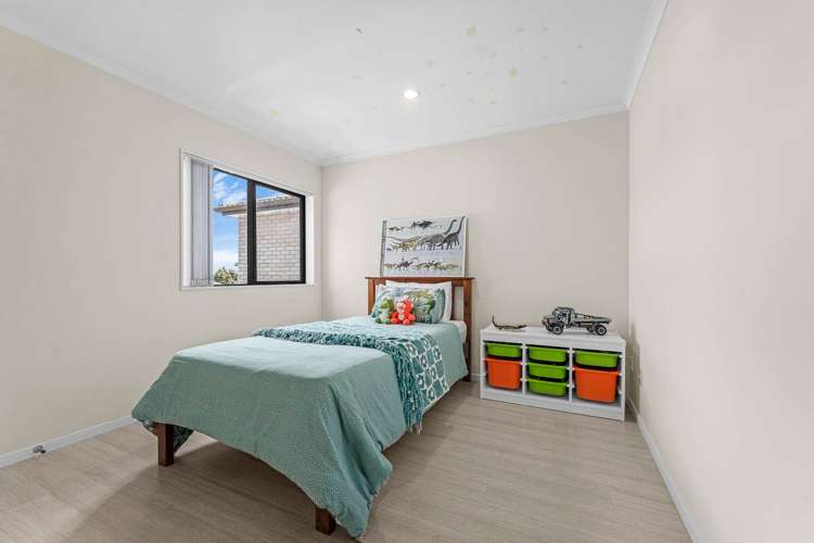 20 Flintridge Drive Flat Bush_22