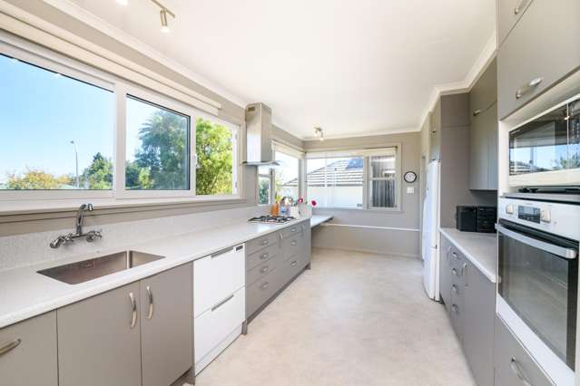 33 Sheffield Street Awapuni_1