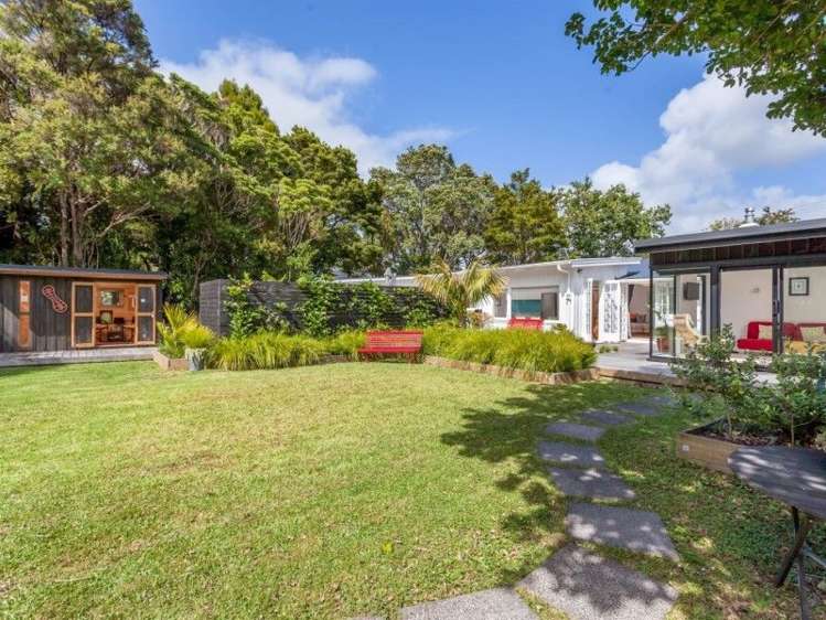 636 South Titirangi Road Titirangi_0