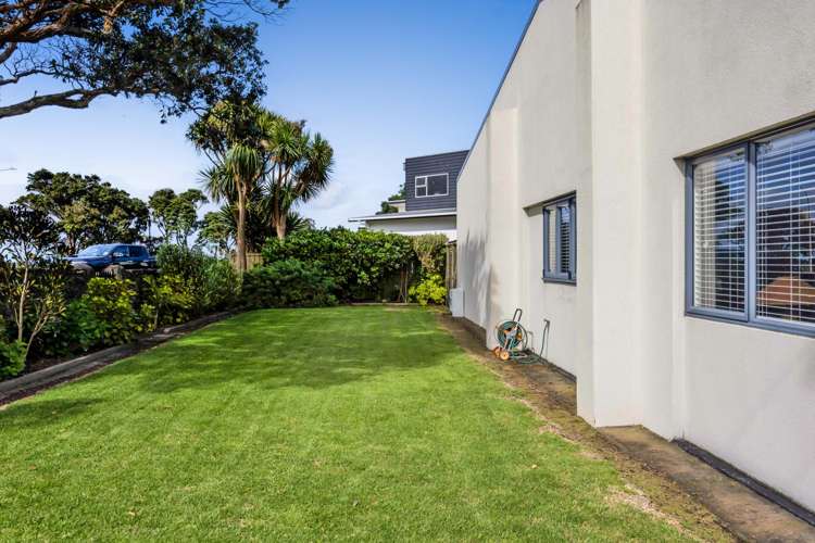 30 Fox Street Opunake_22