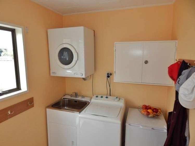 6 Martin Place Carters Beach_19