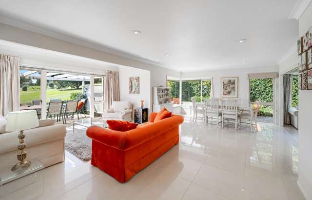 Perfect on Putter Place - Park Views & Golf Nearby