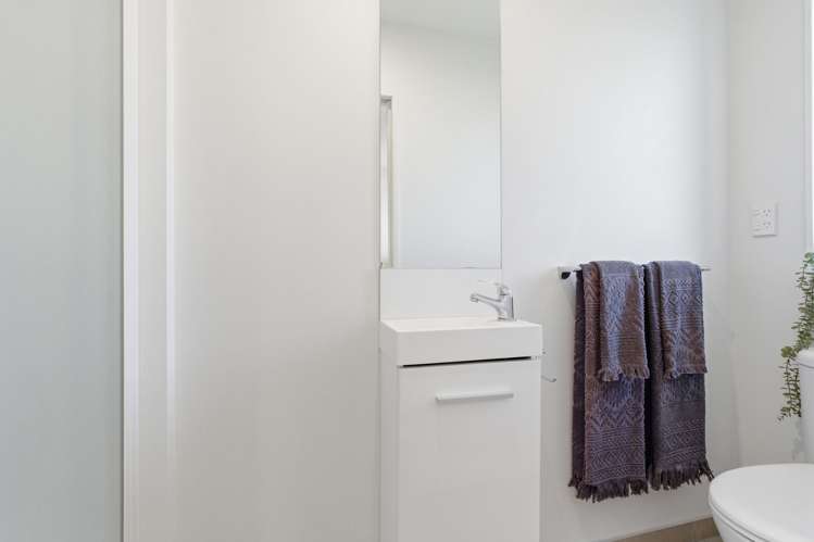 51/10 Buffon Street Waltham_16