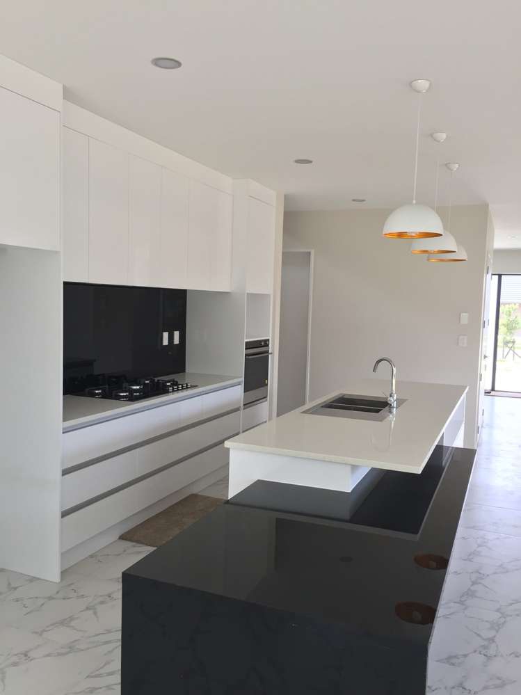 66 Pohutukawa Parade Riverhead_2