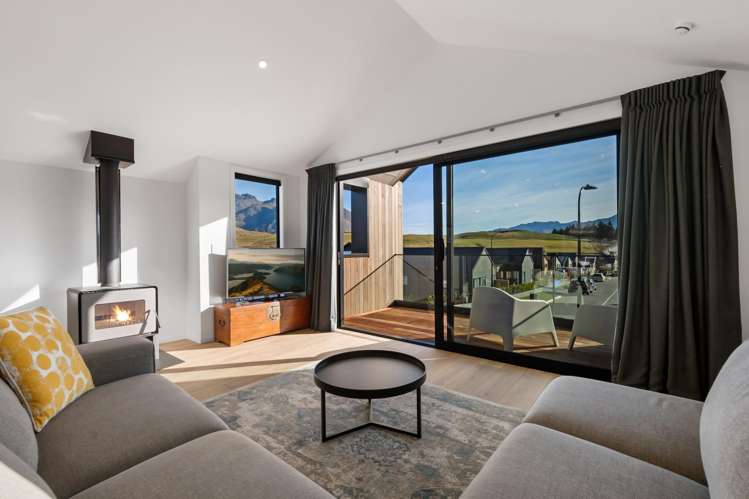 11 Flax Street, Hanley's Farm_2