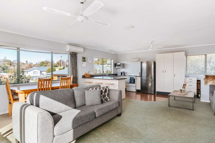 25 Poike Road Hairini_6