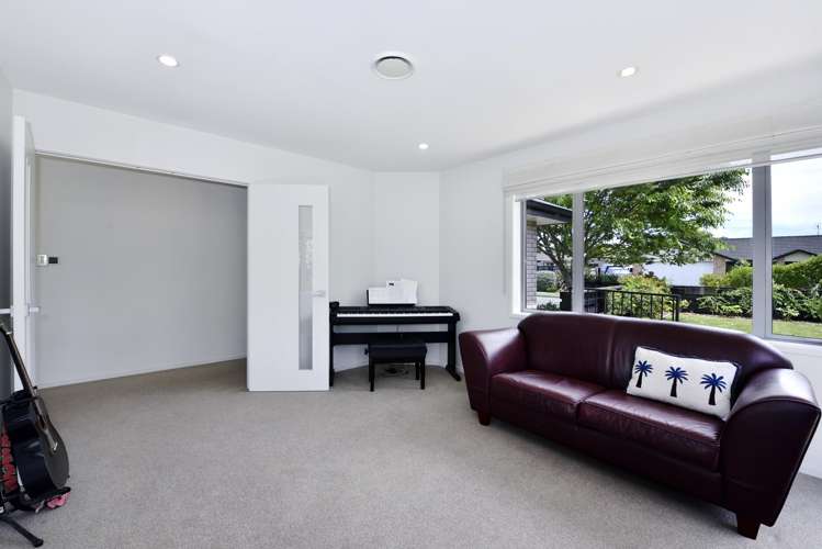 15 Wanderers Avenue Brightwater_9