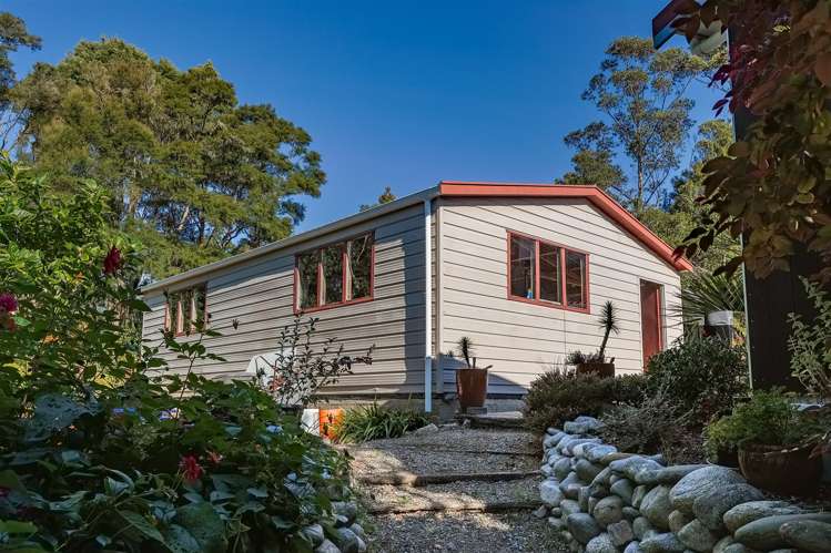 4 Swansea Street Waimangaroa_38