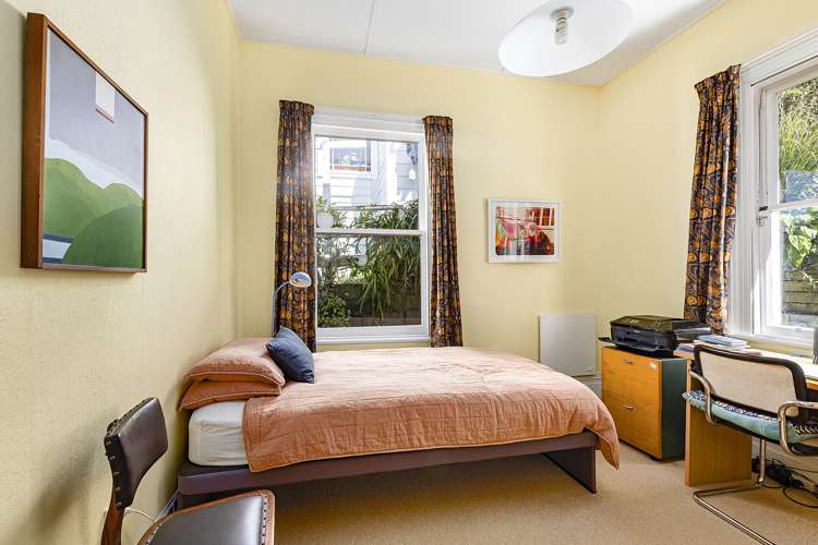 37 Patanga Crescent Thorndon_10