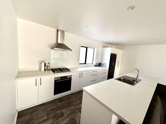 15 Rose Crescent 11056_1