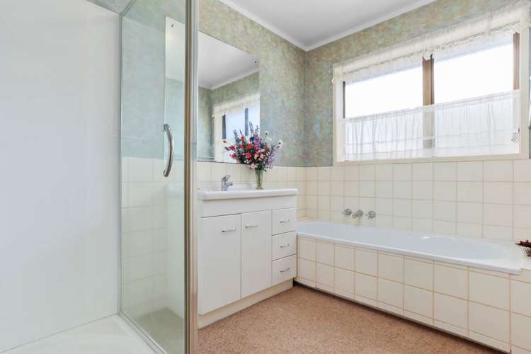 2/19a Landscape Road Papatoetoe_13