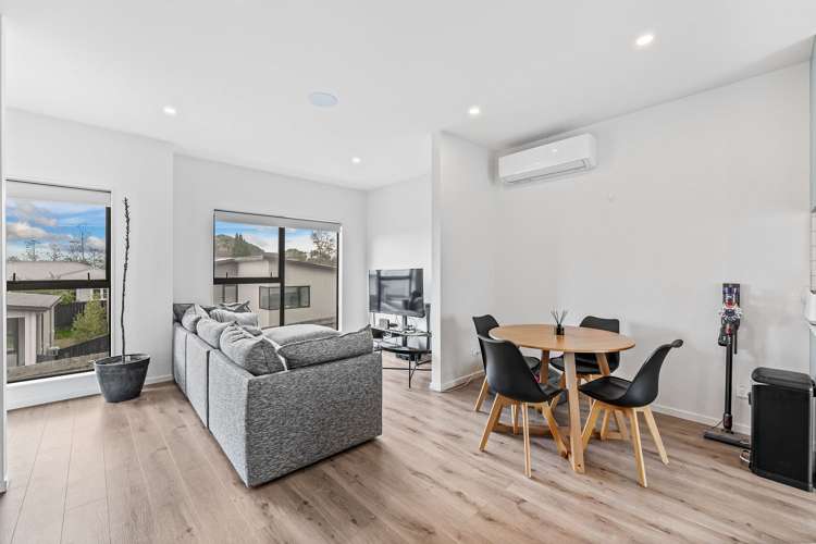 6/107 Hobsonville Road West Harbour_18