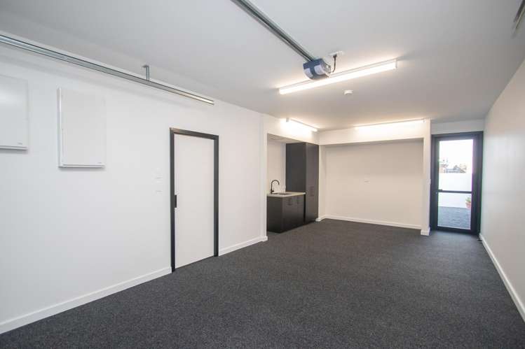 13 Mona Square Ashburton_14