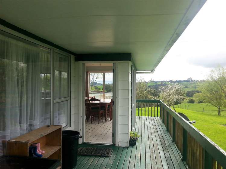 82 Whaka Road Maungaturoto_17
