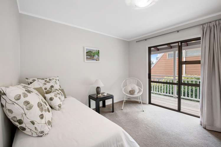 36 Whangaparaoa Road Red Beach_25