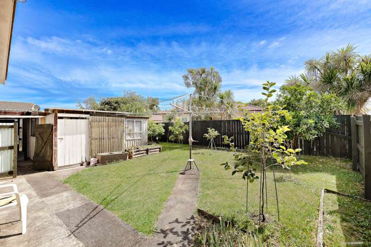 27 Kelman Road Kelston_3