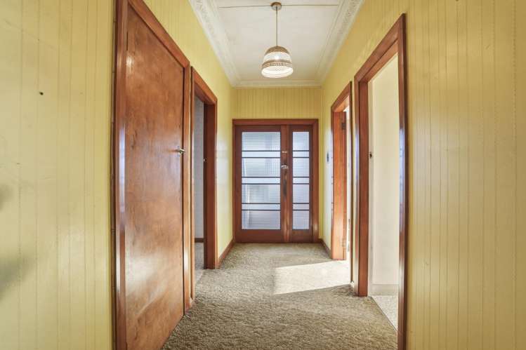 23 Riselaw Road Calton Hill_9