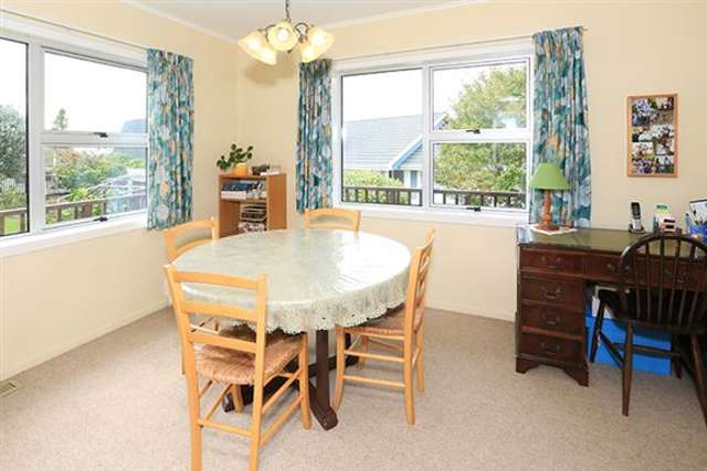 3 Beaumaris Place Dinsdale_2