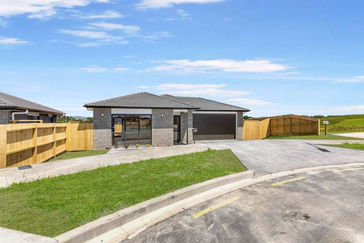6 Paapaka Way Waiuku_18