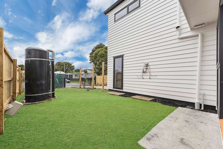 29B & 29C Yearsley Place Manurewa_16