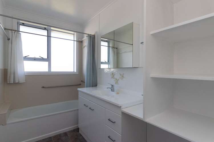 27 Shaw Avenue Paeroa_9