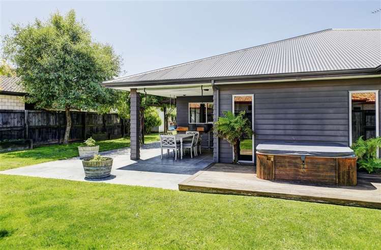 118 Huntington Drive Huntington_24