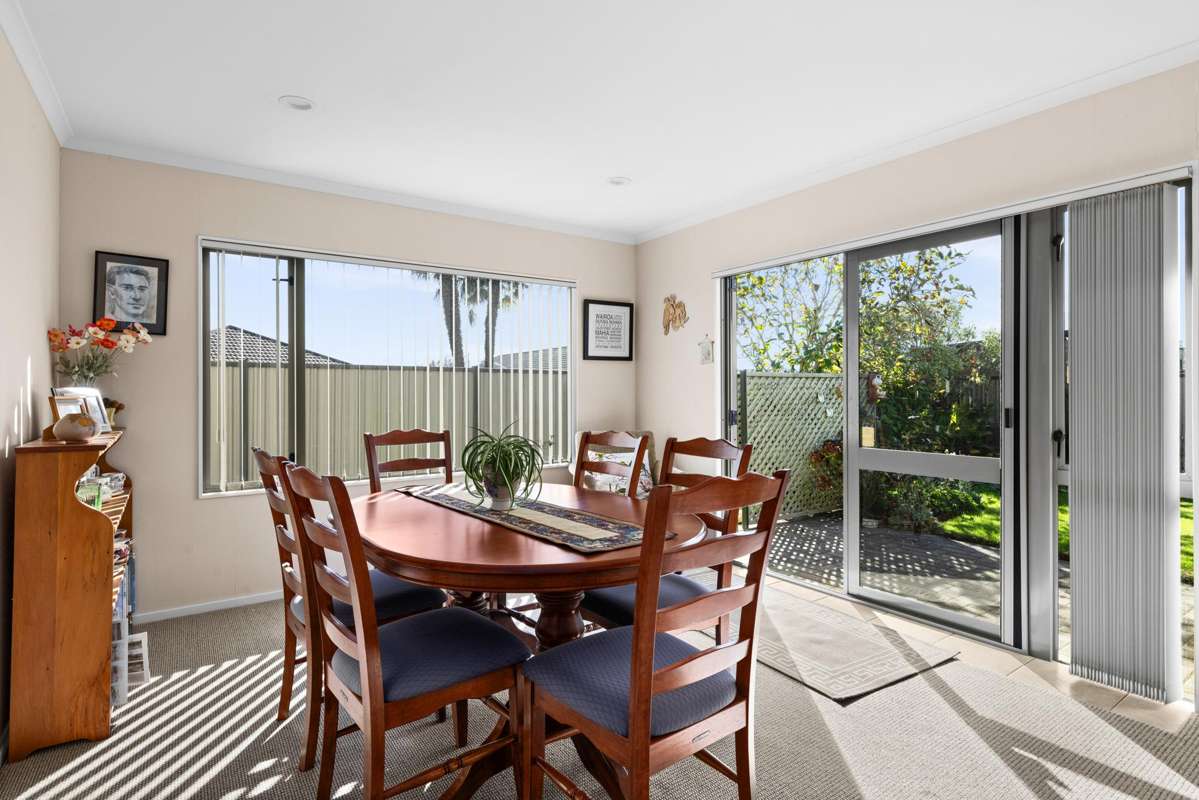 8 Rosehill Way_2