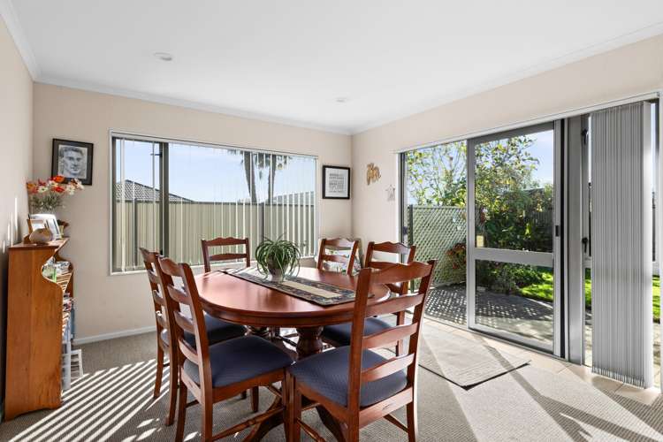 8 Rosehill Way Taradale_3