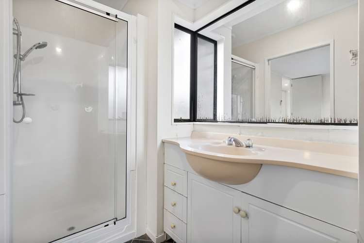 11 Nedlands Place Pakuranga Heights_19