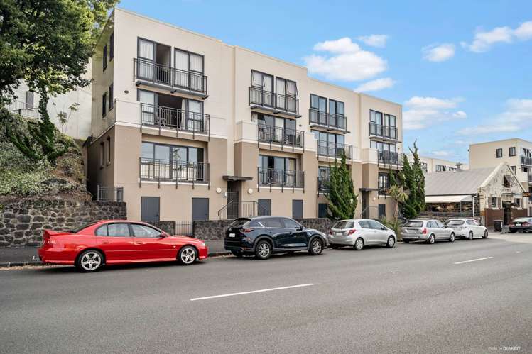 5/22 Normanby Road Mount Eden_9