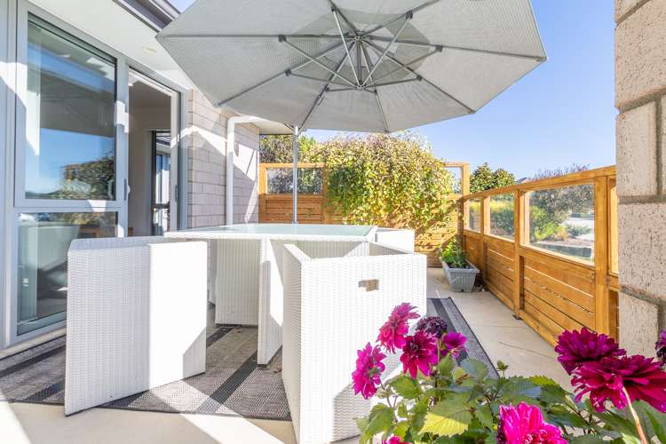 2 Henry Bell Close Leamington_16