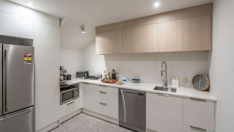 211-213 Waltham Road Sydenham_16